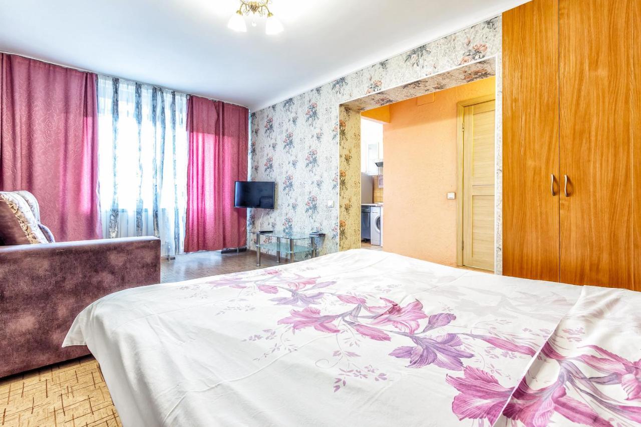 433 Lighthouse Apartments Arbat - Traveler'S Choice Almaty Exterior photo